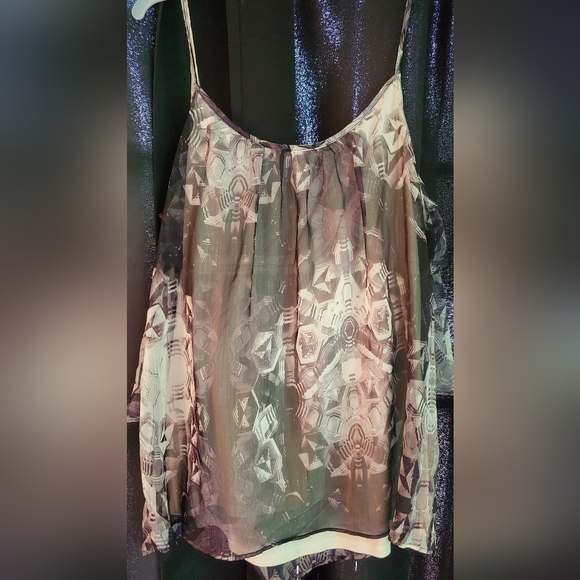 New York and Company camisole top in size lg. - Picture 4 of 4